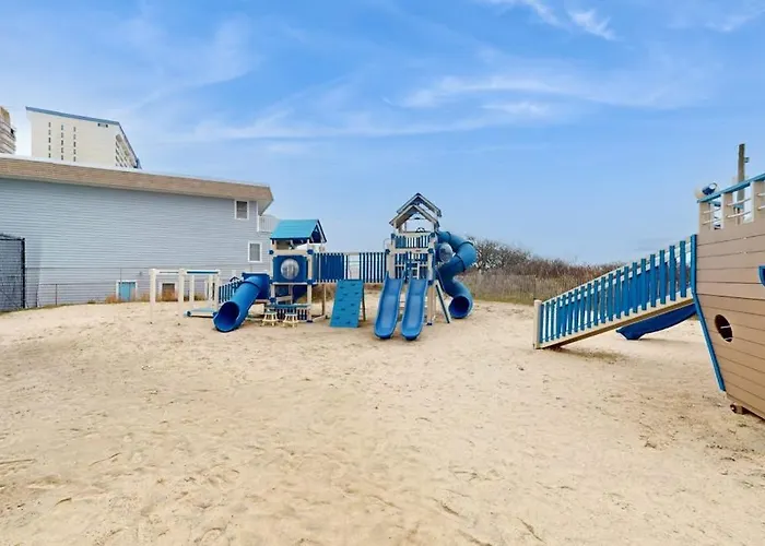 Incredible & Well-equipped With Pools Gym Sauna & Game Ocean City