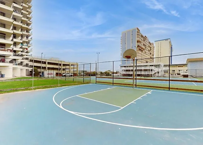 Incredible & Well-equipped With Pools Gym Sauna & Game * Ocean City